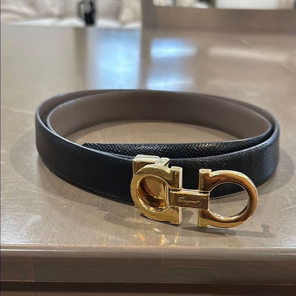 Womens Gold Buckle reversible Leather Belt ferragamo